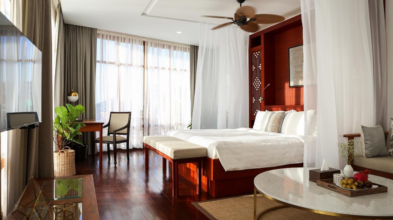 Amanjaya Pancam Suites Hotel Πνομ Πενχ Εξωτερικό φωτογραφία